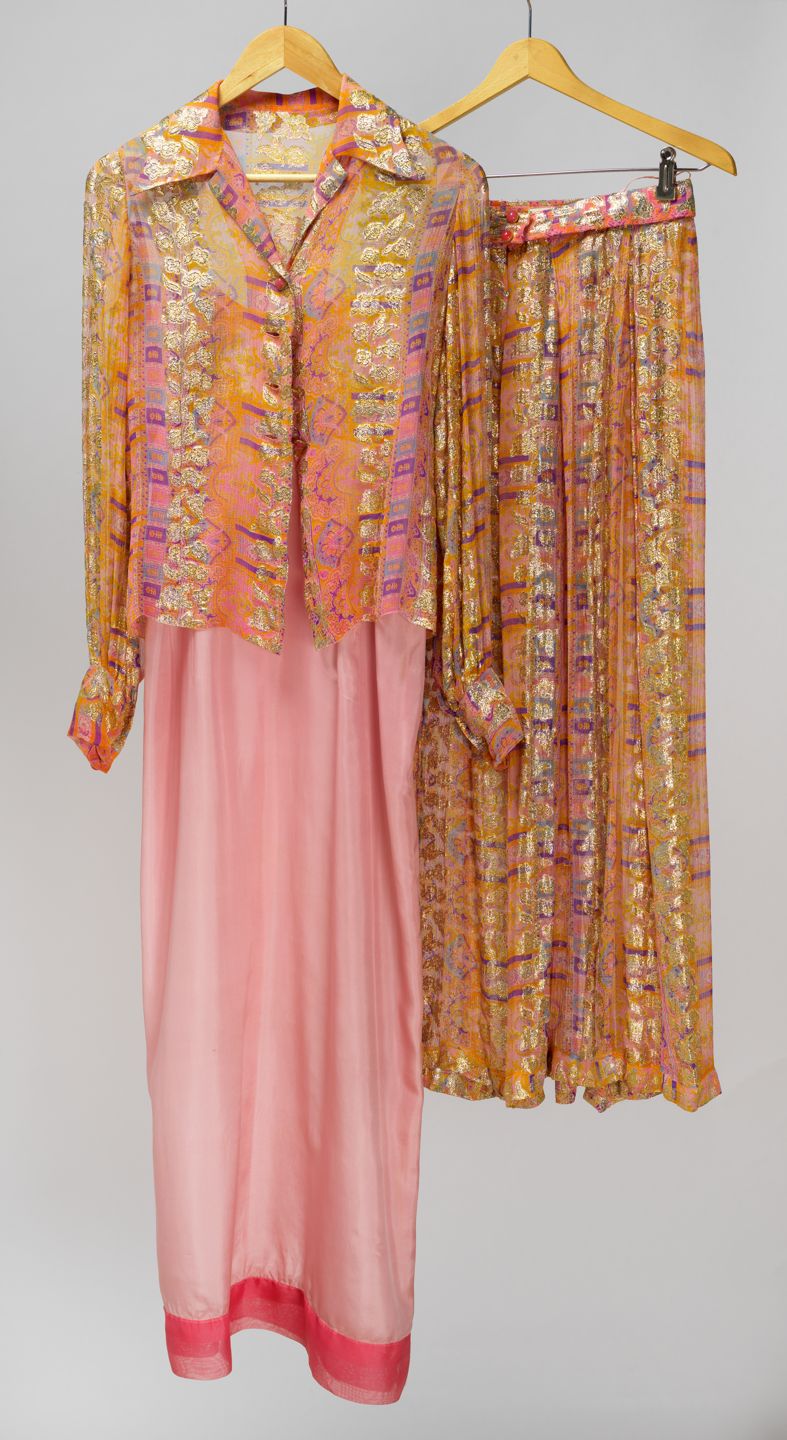 Conjunt de brusa i faldilla