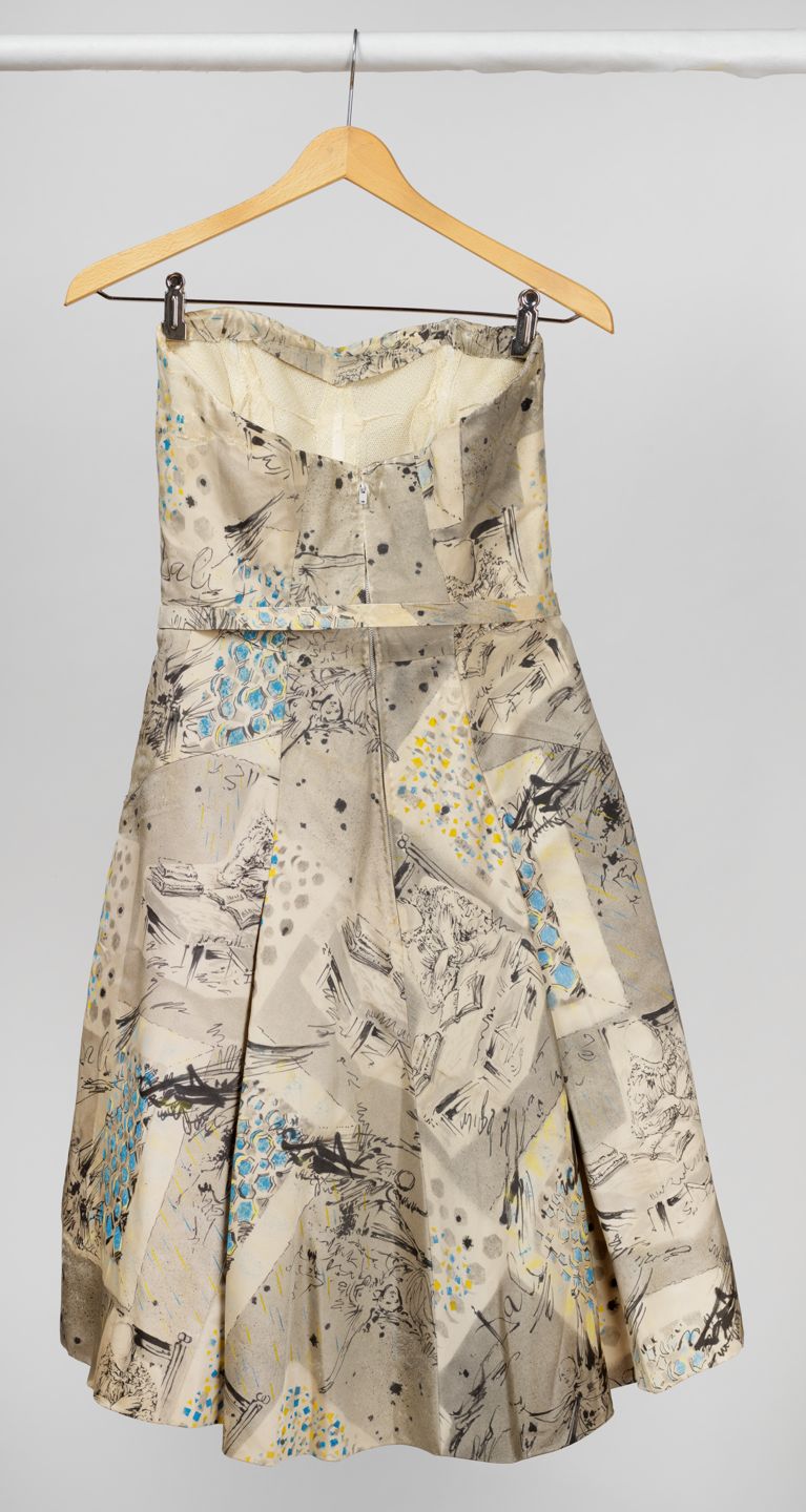 Conjunt de còctel amb estampat de Salvador Dalí a partir d’una litografia de la sèrie 